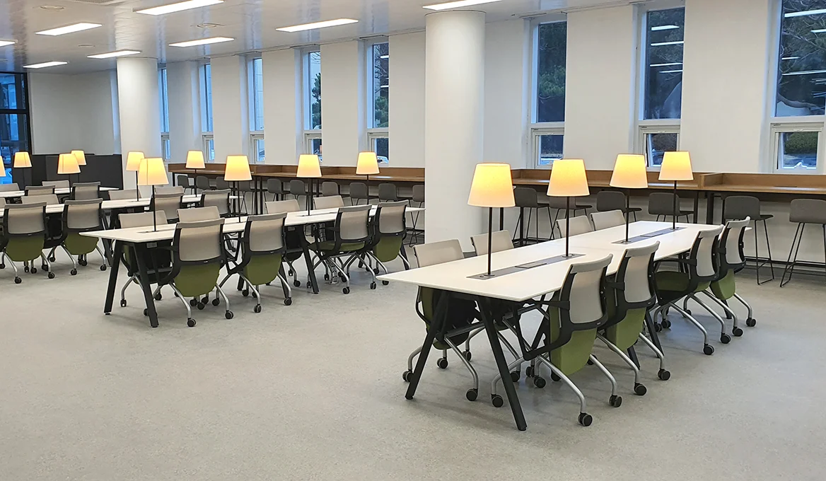 경남과학기술대학교 도서관 가구 납품 — 열람 좌석